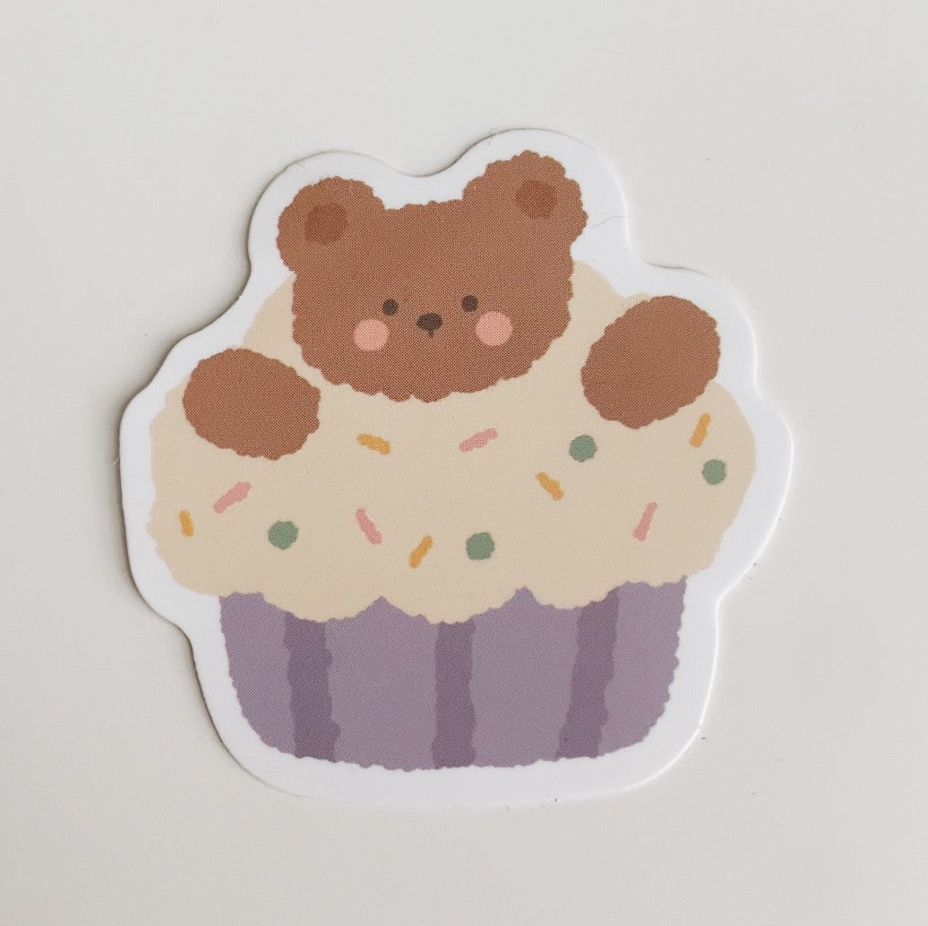 Bear in Cupcake